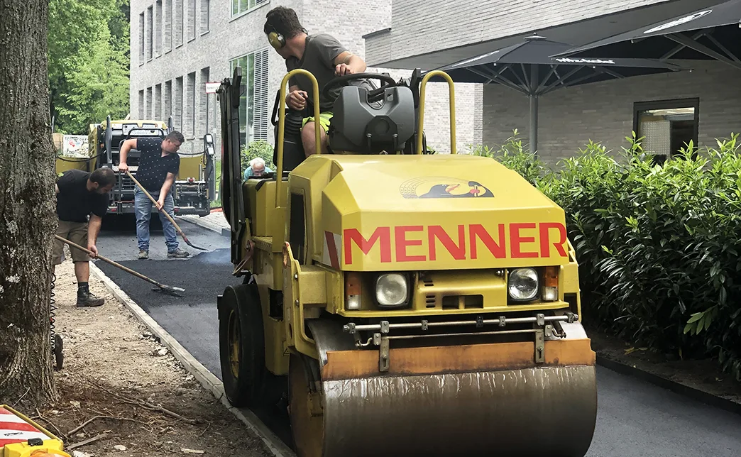 Menner Tiefbau Asphaltarbeiten