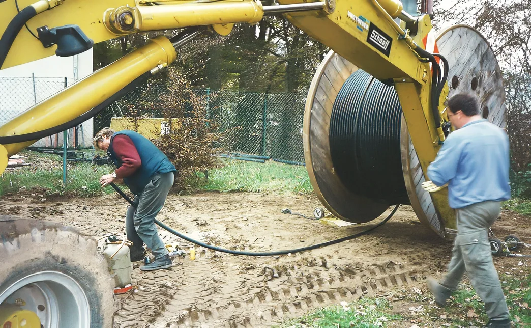 Menner Tiefbau Kabelarbeiten