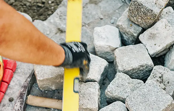 Menner Tiefbau Pflasterarbeiten