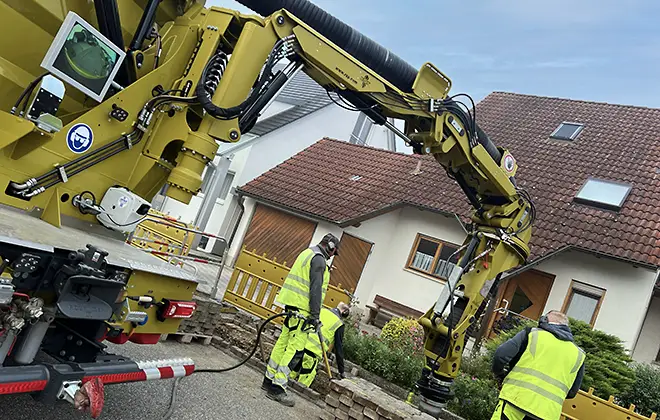 Menner Tiefbau Saugbaggerarbeiten 