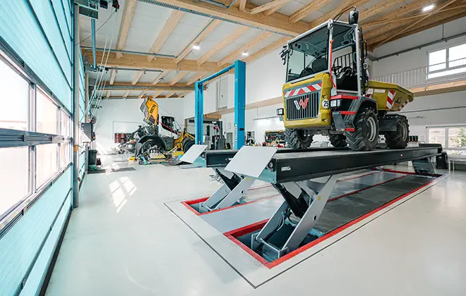 Menner Tiefbau Werkstatt für Technik & Fuhrparkservice 